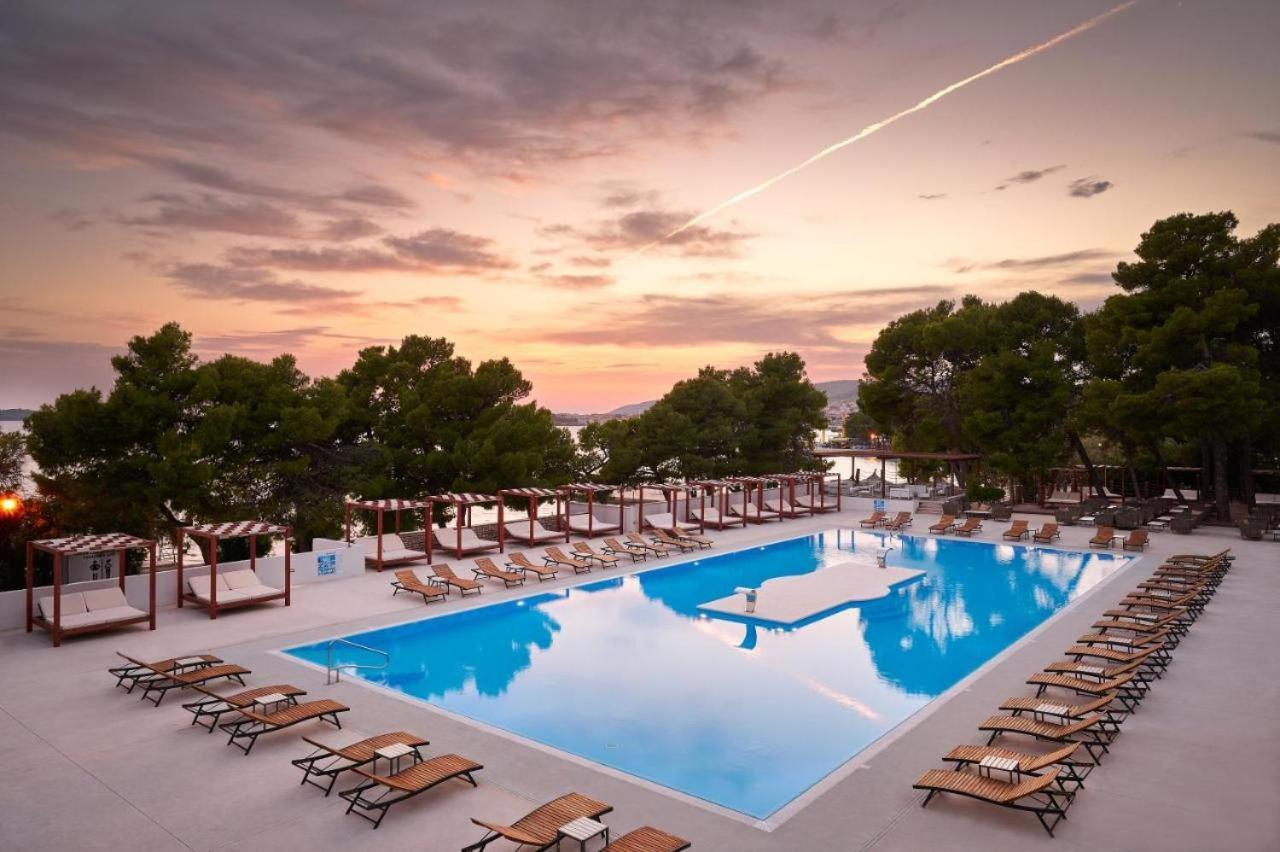 Hotel Croatia Camp Premium Vodice Exterior foto