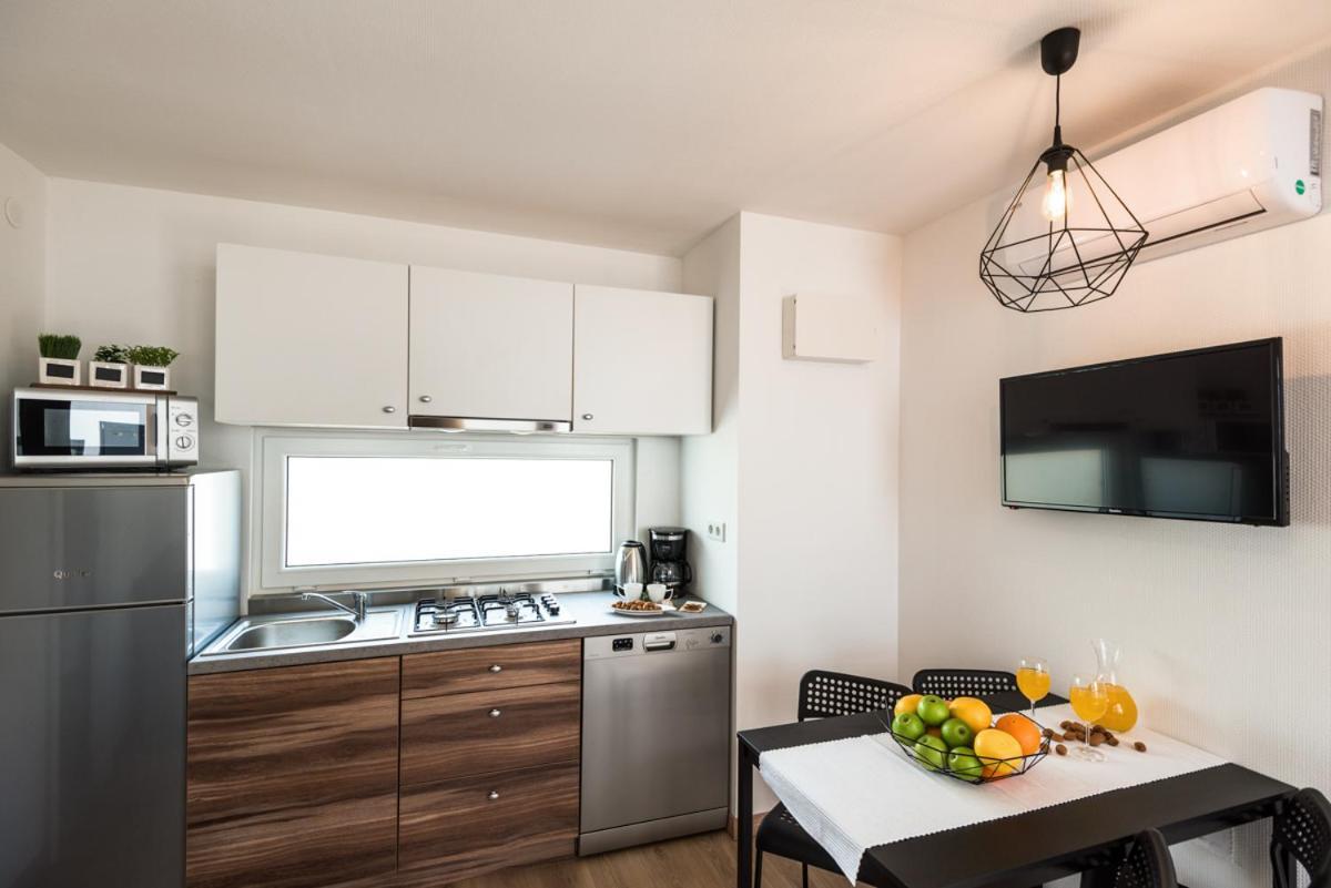 Hotel Croatia Camp Premium Vodice Exterior foto